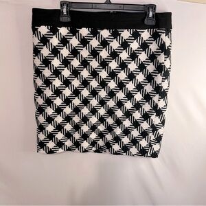 White House Black Market Black White Wool Blend Mod Mini Skirt 12